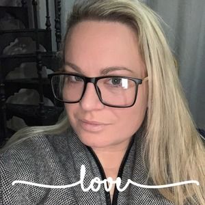 Meet your Posher, Anne marie